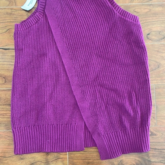 COPY - NWT Banana Republic Fuchsia Turtleneck Knit Sweater Vest Shirt Top - Picture 8 of 9